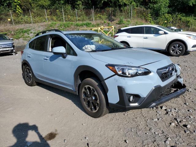 JF2GTAEC8M8680608 - 2021 SUBARU CROSSTREK PREMIUM BLUE photo 4