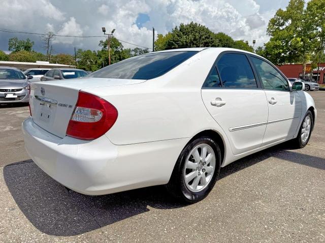 4T1BE32K52U027812 - 2002 TOYOTA CAMRY LE WHITE photo 4
