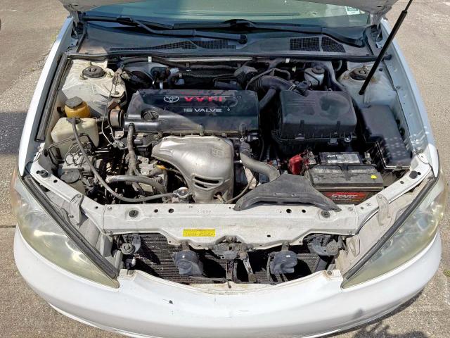 4T1BE32K52U027812 - 2002 TOYOTA CAMRY LE WHITE photo 7