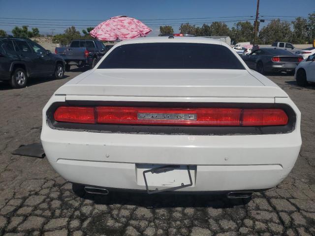 2B3CJ4DG9BH603277 - 2011 DODGE CHALLENGER WHITE photo 6