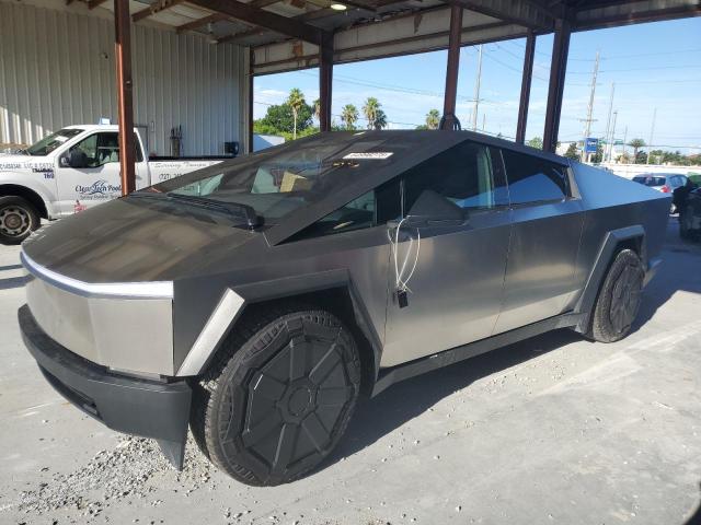 2024 TESLA CYBERTRUCK, null