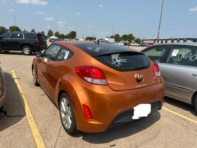 KMHTC6ADXHU309841 - 2017 HYUNDAI VELOSTER ORANGE photo 3