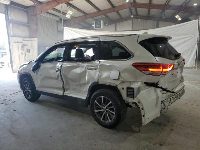 5TDJZRFH8KS597507 - 2019 TOYOTA HIGHLANDER SE WHITE photo 2