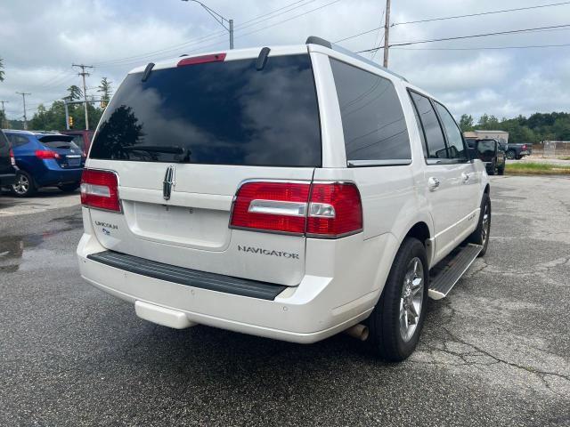 5LMJJ2J54AEJ04849 - 2010 LINCOLN NAVIGATOR თეთრი ფოტო 4