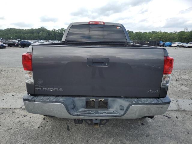 5TFUW5F13CX252463 - 2012 TOYOTA TUNDRA DOUBLE CAB SR5 GRAY photo 6