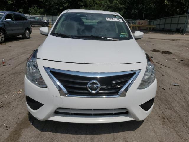 3N1CN7AP5GL850970 - 2016 NISSAN VERSA S WHITE photo 5