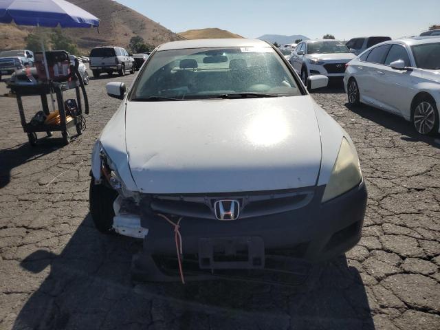 1HGCM56457A085769 - 2007 HONDA ACCORD LX WHITE photo 5