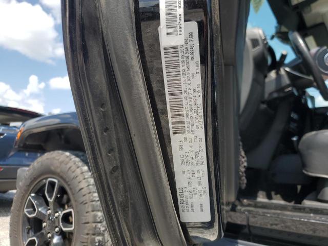 1C4AJWBG5JL884614 - 2018 JEEP WRANGLER SAHARA Черный фото 13