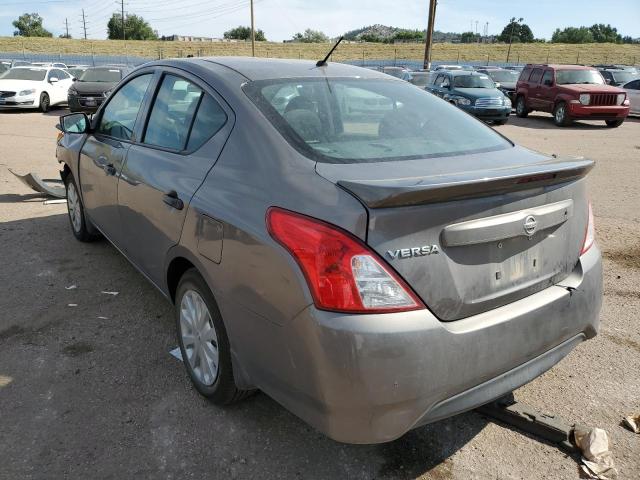 3N1CN7AP1HL893168 - 2017 NISSAN VERSA S CHARCOAL photo 2