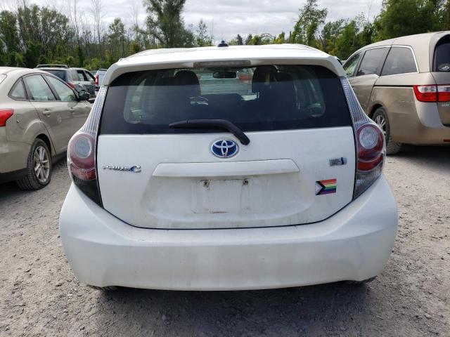 JTDKDTB3XC1012810 - 2012 TOYOTA PRIUS C FO WHITE photo 6