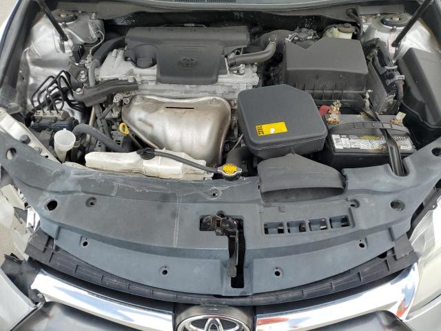 4T1BF1FK0FU010580 - 2015 TOYOTA CAMRY LE SILVER photo 11