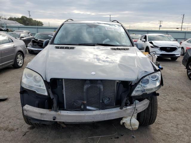 4JGBB8GB1BA720277 - 2011 MERCEDES-BENZ ML 350 4MATIC GRAY photo 5