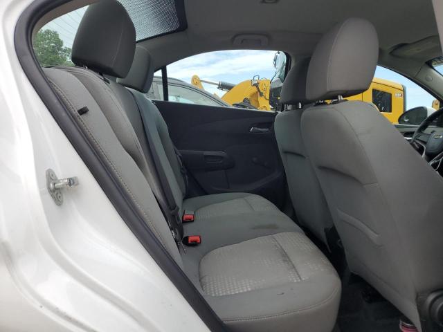 1G1JA5SH5D4115072 - 2013 CHEVROLET SONIC LS WHITE photo 10