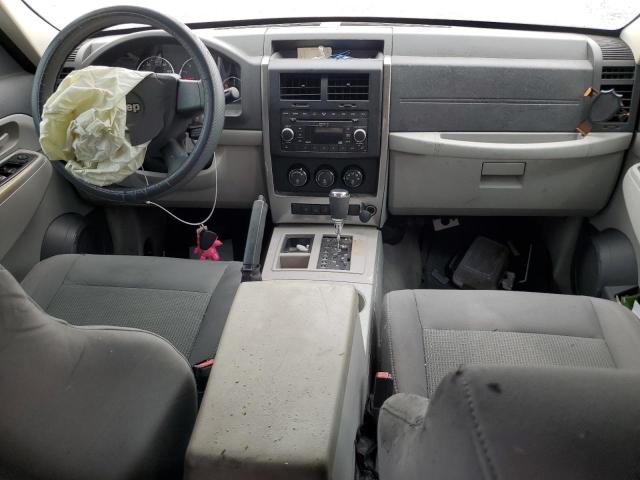 1J8GP28K08W157279 - 2008 JEEP LIBERTY SPORT GREEN photo 8