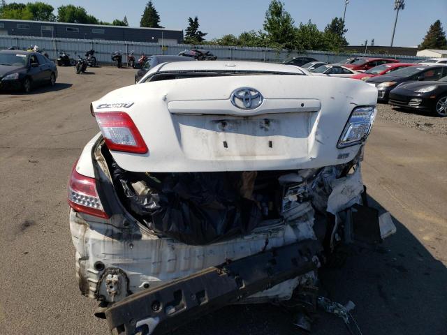 4T1BF3EK2BU655626 - 2011 TOYOTA CAMRY BASE WHITE photo 6