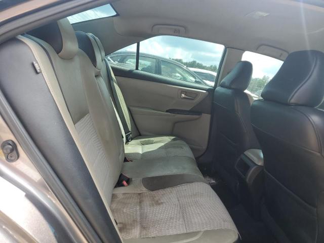 4T1BF1FK2FU489911 - 2015 TOYOTA CAMRY LE 灰色 照片 10