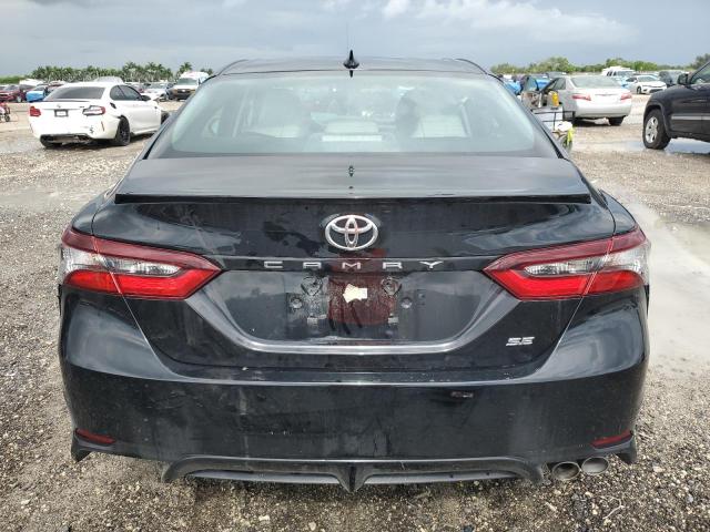 4T1G11AK4RU921043 - 2024 TOYOTA CAMRY SE NIGHT SHADE BLACK photo 6