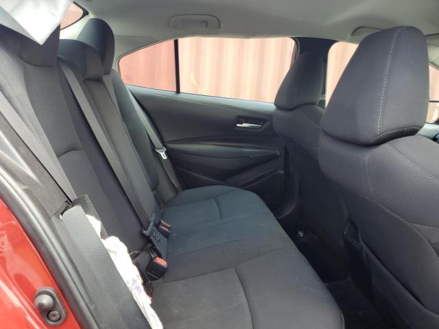 5YFEPMAE2MP211442 - 2021 TOYOTA COROLLA LE RED photo 10