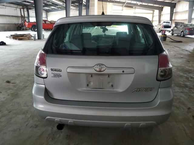 2T1KR32E07C638497 - 2007 TOYOTA COROLLA MA XR SILVER photo 6