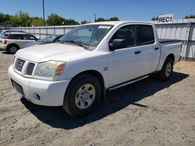 2004 NISSAN TITAN XE, 