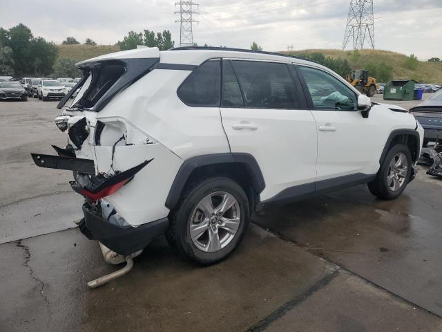 2T3W1RFV7NW206238 - 2022 TOYOTA RAV4 XLE WHITE photo 3