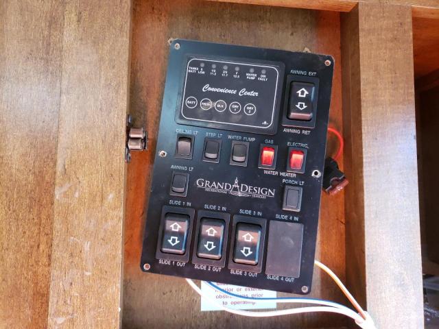 573TR3424F3400174 - 2015 GRAN REFLECTION 白色 照片 8