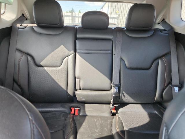 3C4NJDCB8JT463564 - 2018 JEEP COMPASS LIMITED Күміс фото 10