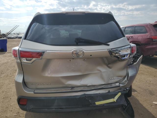 5TDJKRFH4GS343417 - 2016 TOYOTA HIGHLANDER XLE TAN photo 6
