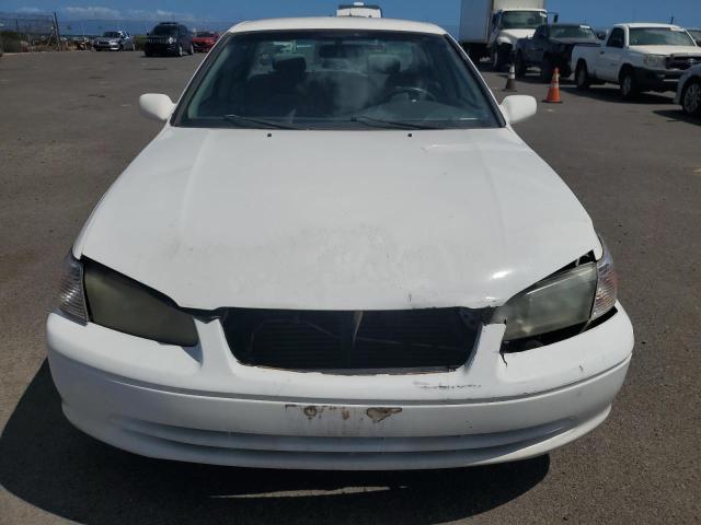 JT2BG22K910594015 - 2001 TOYOTA CAMRY CE 白色 照片 5