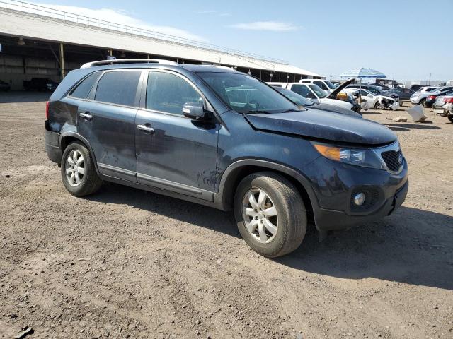 5XYKT4A22DG374231 - 2013 KIA SORENTO LX BLUE photo 4