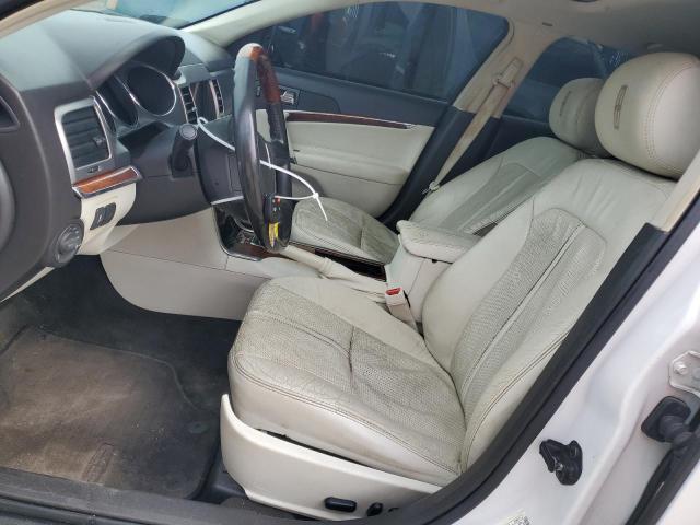 3LNHL2GC7BR756493 - 2011 LINCOLN MKZ WHITE photo 7