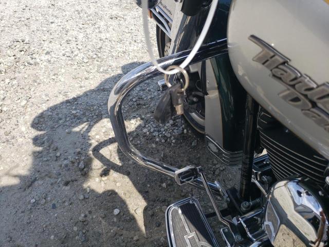 1HD1FC4157Y724266 - 2007 HARLEY-DAVIDSON FLHTCUI 绿色 照片 8