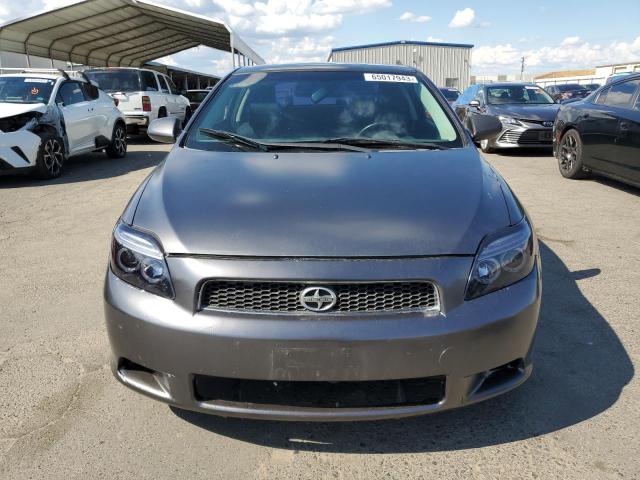 JTKDE177660136386 - 2006 TOYOTA SCION TC GRAY photo 5