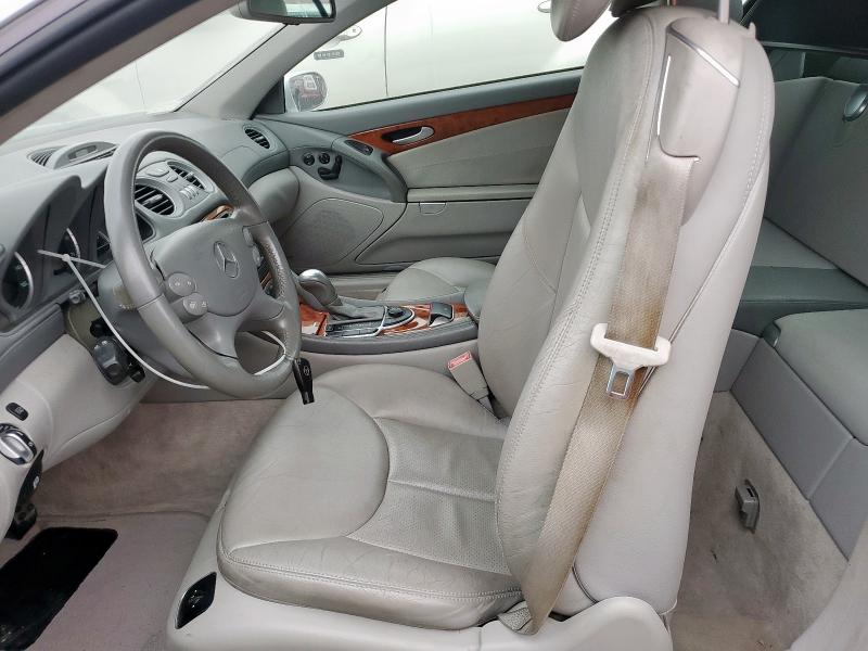 WDBSK75FX4F070969 - 2004 MERCEDES-BENZ SL 500 银色 照片 13