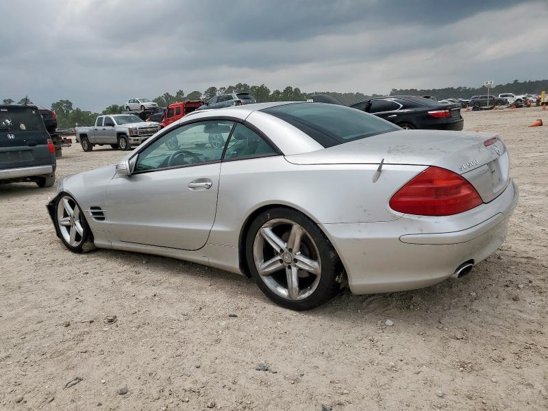 WDBSK75FX4F070969 - 2004 MERCEDES-BENZ SL 500 银色 照片 4