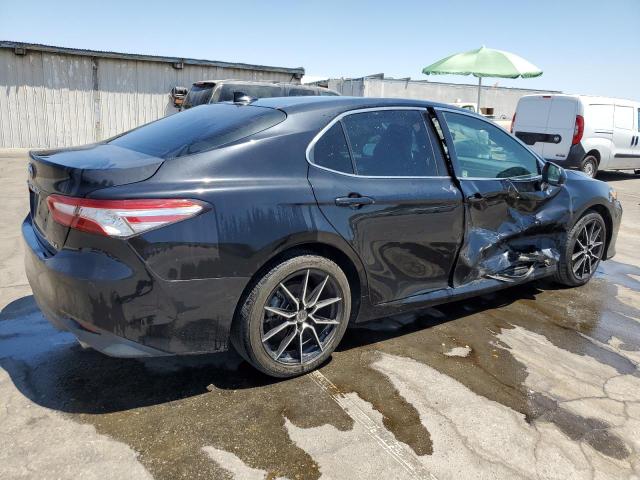 4T1F11AK0LU896239 - 2020 TOYOTA CAMRY XLE 石墨色 照片 3