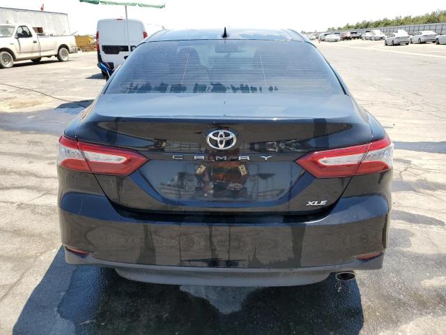 4T1F11AK0LU896239 - 2020 TOYOTA CAMRY XLE 石墨色 照片 6