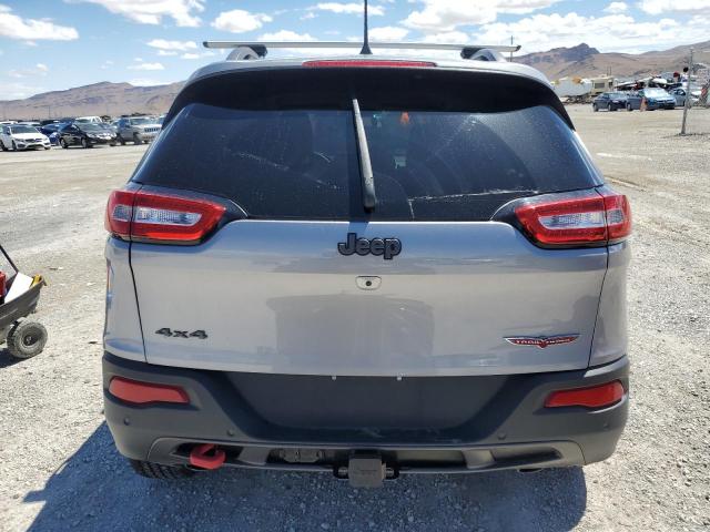1C4PJMBX0JD527477 - 2018 JEEP CHEROKEE TRAILHAWK SILVER photo 6