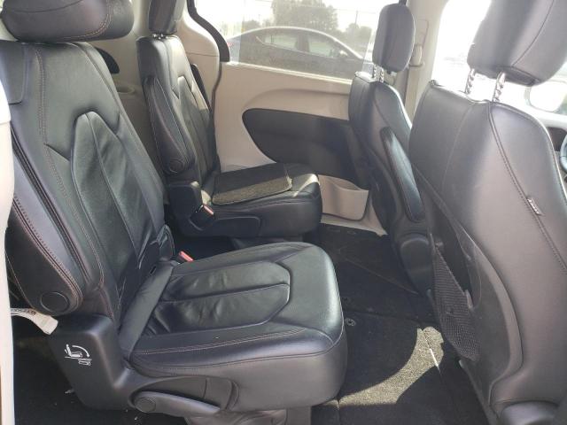 2C4RC1BG3HR811758 - 2017 CHRYSLER PACIFICA TOURING L GRAY photo 11