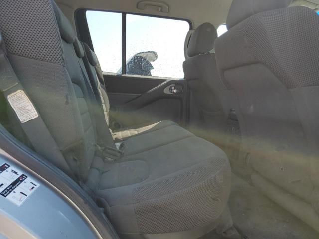 5N1AR18W86C605590 - 2006 NISSAN PATHFINDER LE 银色 照片 11