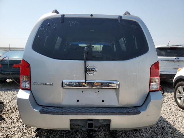 5N1AR18W86C605590 - 2006 NISSAN PATHFINDER LE 银色 照片 6