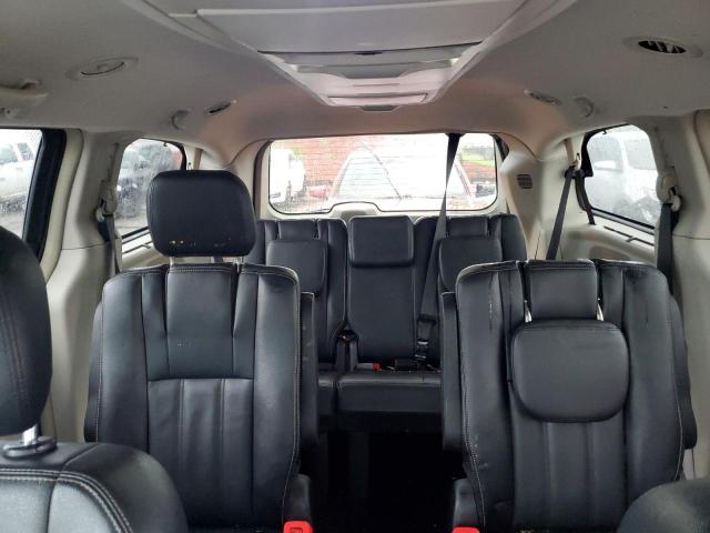 2C4RC1BG5GR255094 - 2016 CHRYSLER TOWN & COU TOURING GRAY photo 10
