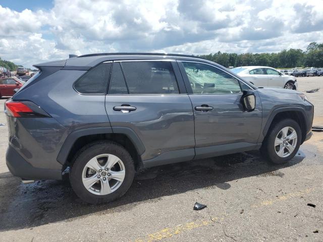 JTMW1RFV7KD506158 - 2019 TOYOTA RAV4 XLE GRAY photo 3