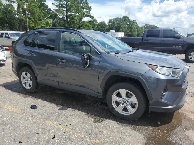 JTMW1RFV7KD506158 - 2019 TOYOTA RAV4 XLE GRAY photo 4