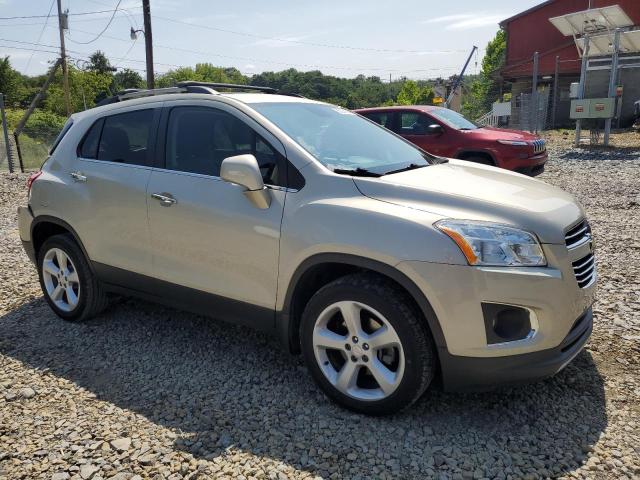 3GNCJRSB2GL259820 - 2016 CHEVROLET TRAX LTZ TAN photo 4