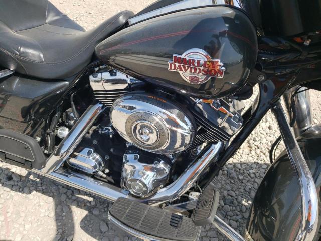 1HD1FC4107Y709870 - 2007 HARLEY-DAVIDSON FLHTCUI 黑色 照片 7