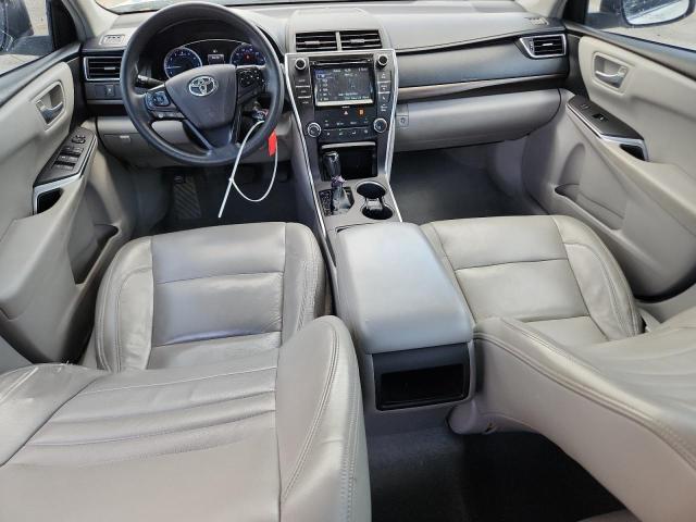 4T1BF1FK0HU368135 - 2017 TOYOTA CAMRY LE 白色 照片 8