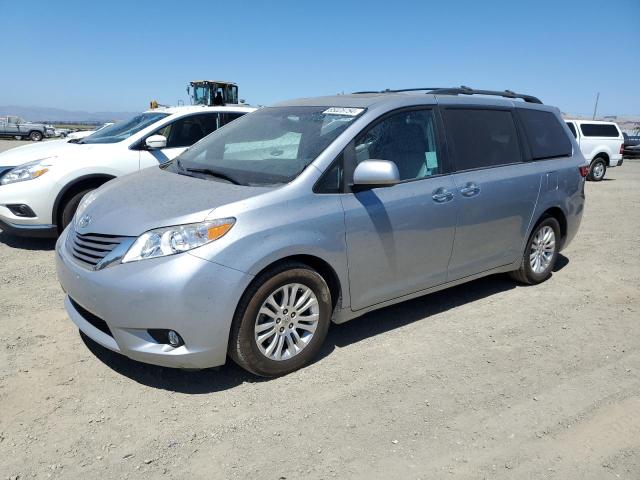 2015 TOYOTA SIENNA XLE, 