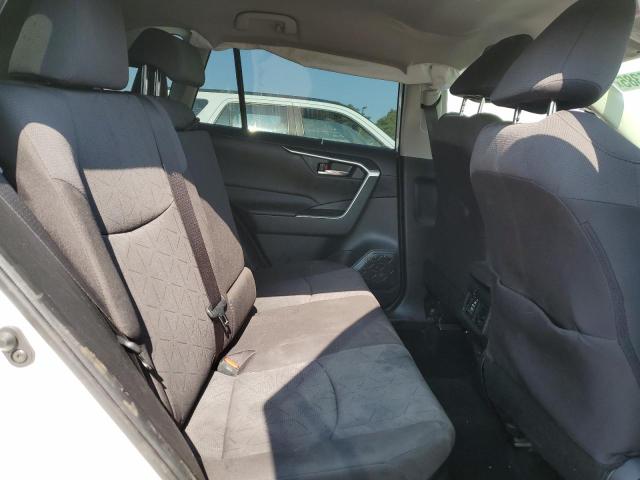 JTMRWRFV1RD265657 - 2024 TOYOTA RAV4 XLE WHITE photo 11