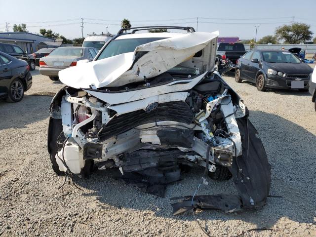 JTMRWRFV1RD265657 - 2024 TOYOTA RAV4 XLE WHITE photo 5